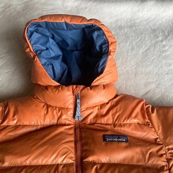 Patagonia hi-loft down Jacket, 4T - Picture 2 of 9